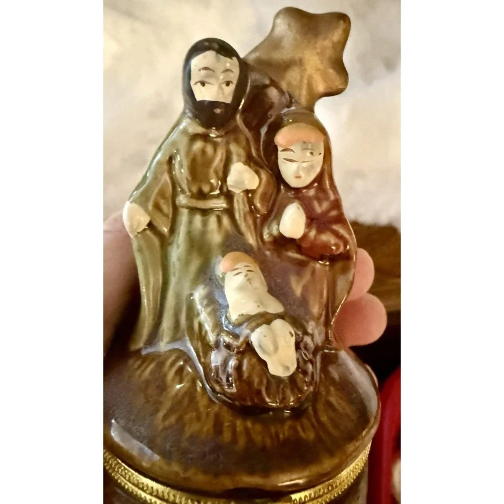 Nativity Trinket Box 5 In X 2.5 In Holy Family Baby Jesus Christmas READ‎